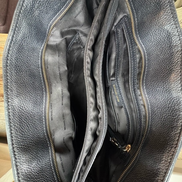 Michael Kors Mercer Medium Top Zip Multifunction Tote - Black Pebbled Leather - Picture 15 of 15